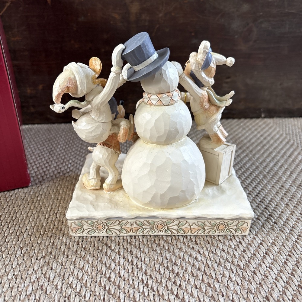 Disney Traditions Jim Shore 6002828. Frosty Friendship Mickey Donald Pluto - Picture 4 of 8